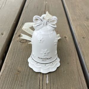 Pandora Limited Edition 2017 Bell Christmas Tree Ornament